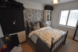 Photo 16- click for photo gallery